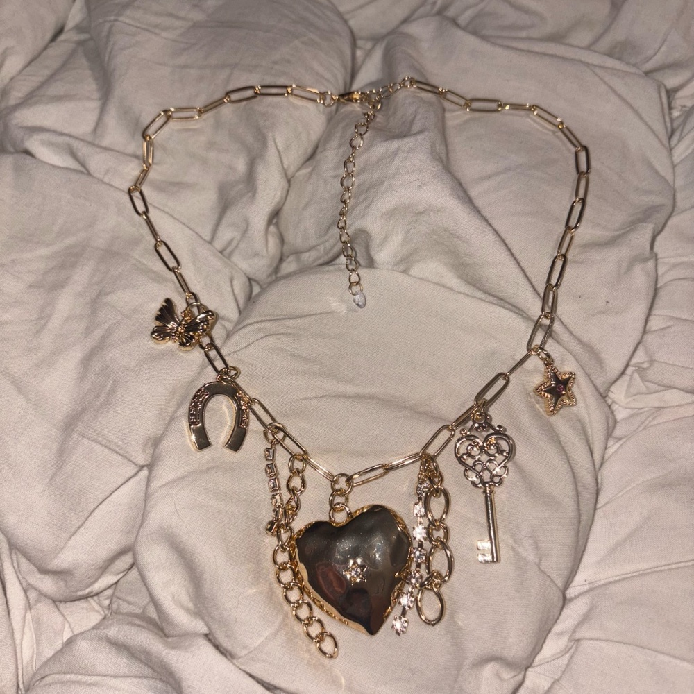 🍀✨ Gold Multi-Charm Luck & Love Statement Necklace
